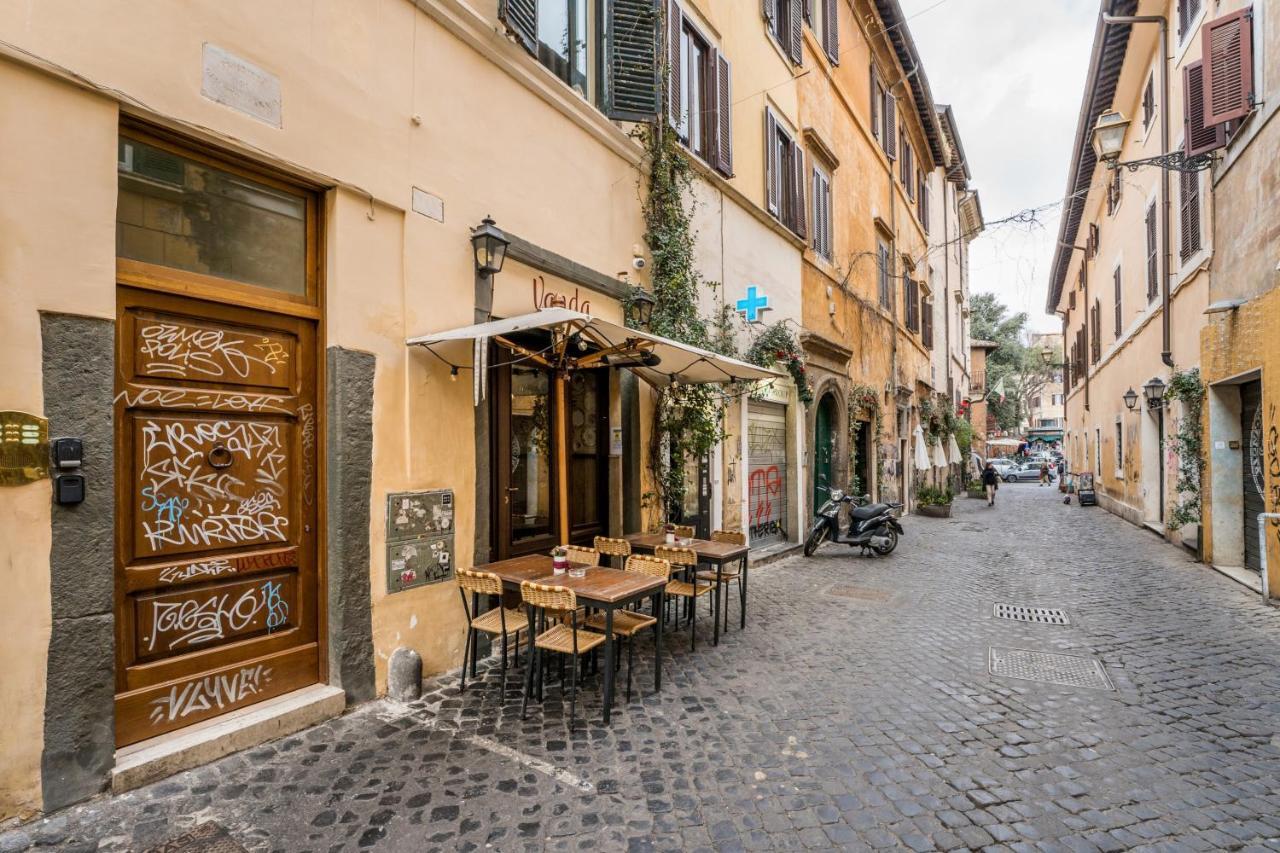 רומא Nora'S Home, Charmy Apt In The Heart Of Trastevere מראה חיצוני תמונה